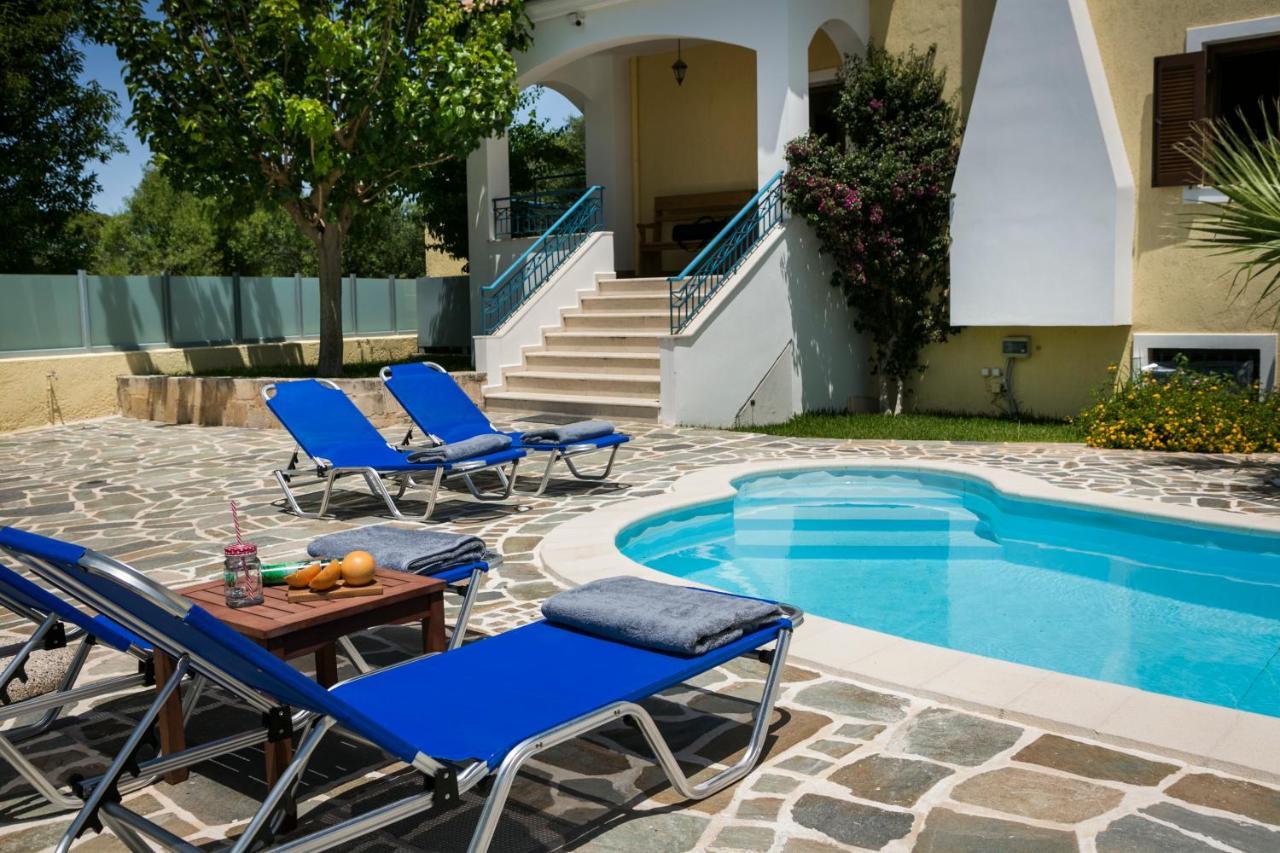Villa Cara Metaxata ภายนอก รูปภาพ